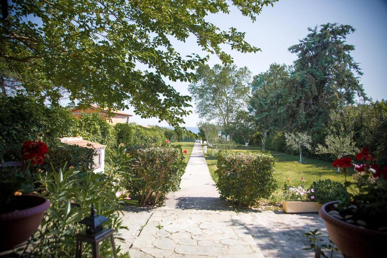 Estate Irene Villa Alexandroupoli Bagian luar foto